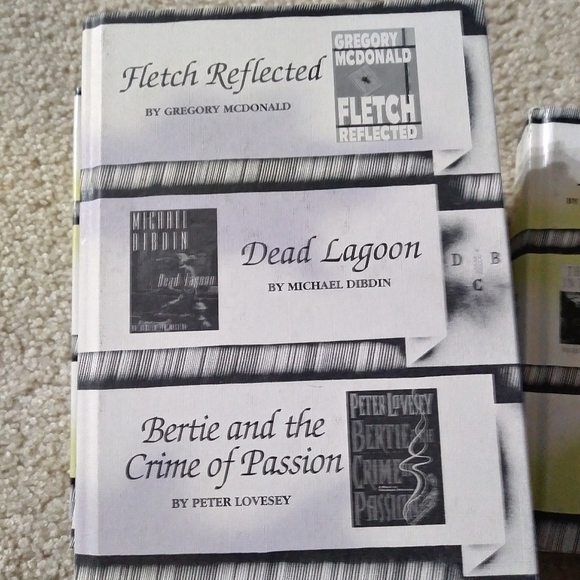 4 Detectives Book Club Books - Picture 8 of 12